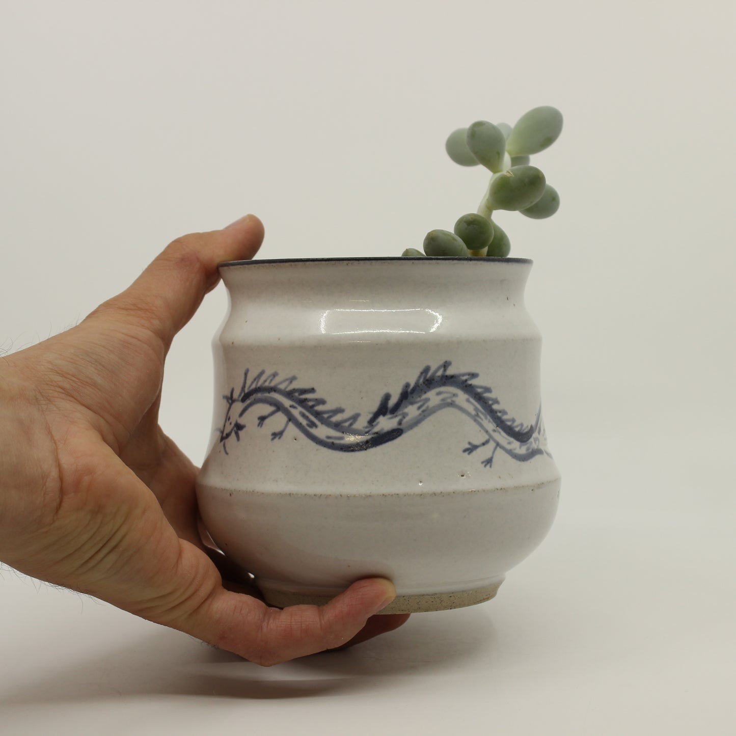 Dragon Vase 1