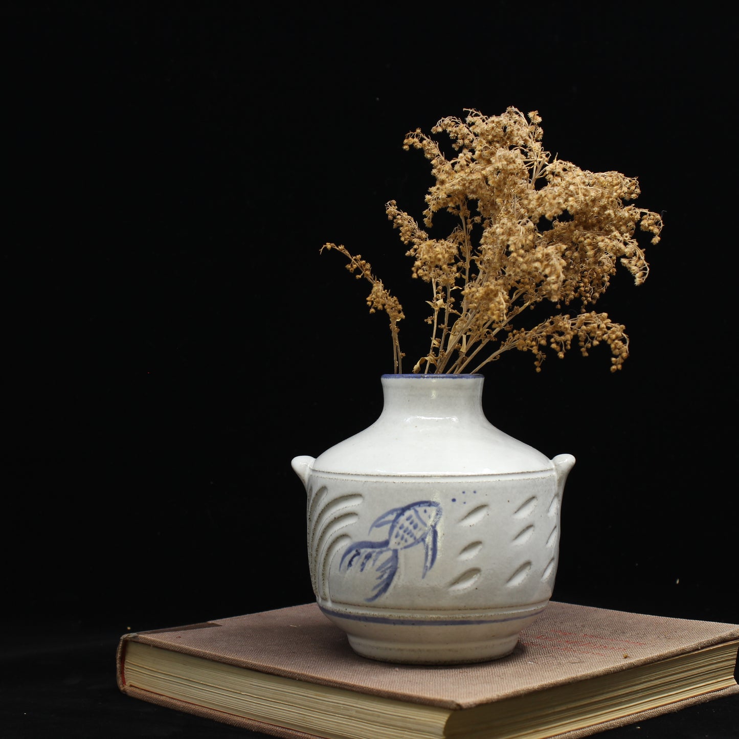 Stoneware Bottle Vase- Fish (7)