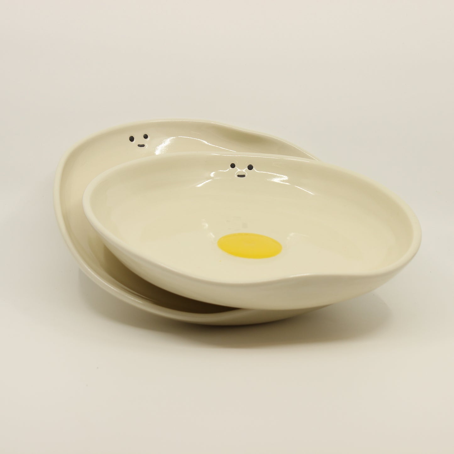 Sunny-Side-Up Egg Plates