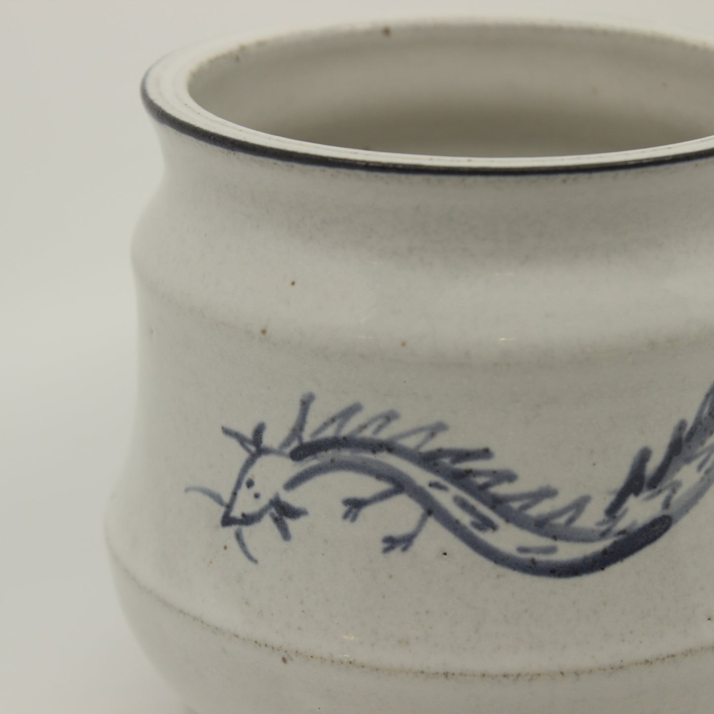 Dragon Vase 1