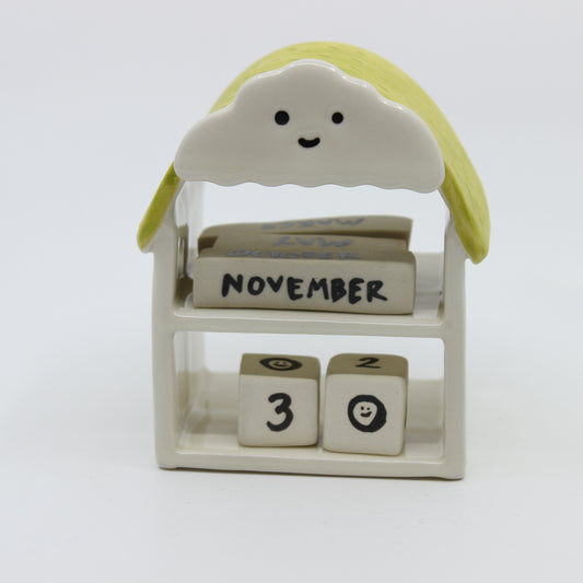 Cloud Desk Buddy Calendar